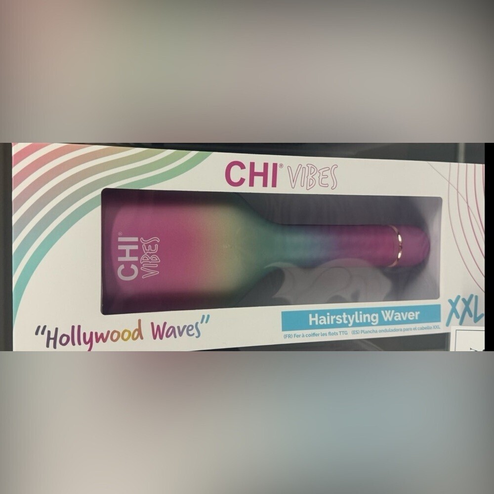 CHI Vibes Hollywood waves waver XXL Rainbow Hairstyling Tool ombré